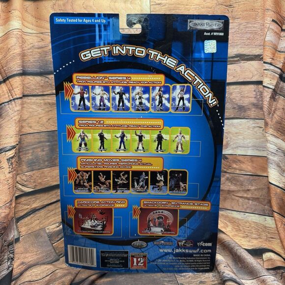 WWF Triple H Jakks Pacific Rebellion Series 4 Wrestling Action Figure Strap MOC - Picture 3 of 7
